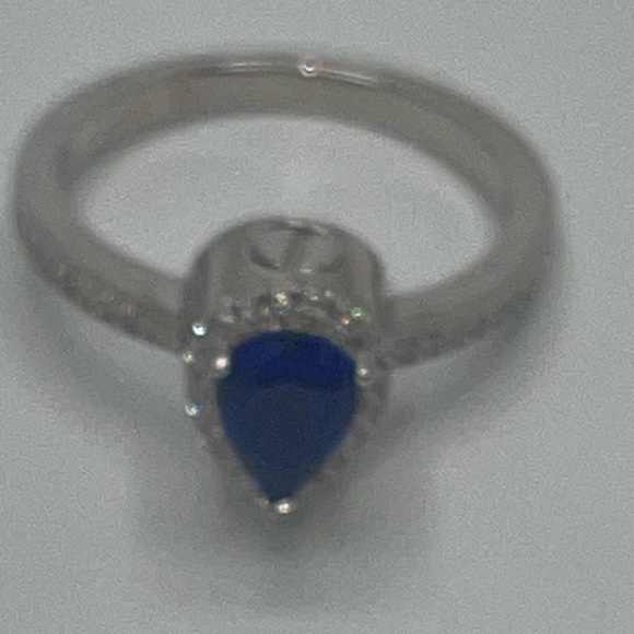 GRA Certifed Diamond Urn Ring, custom made urn keepsake ring for ashes, teardrop - Picture 4 of 5